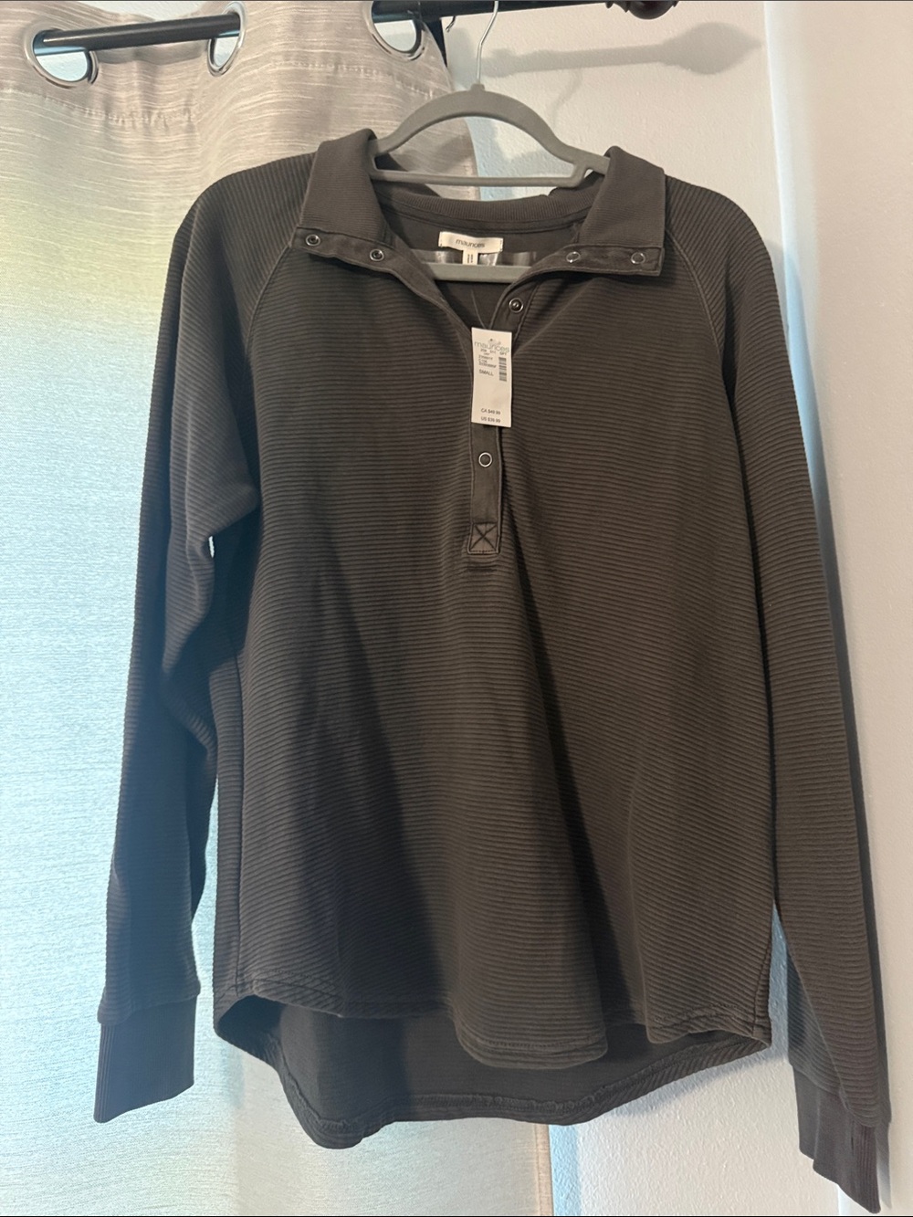 Thermal Henley Pullover in Grey
